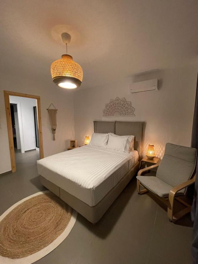 Astrolithos Down Town Apartment โมเน็มวาซี ภายนอก รูปภาพ