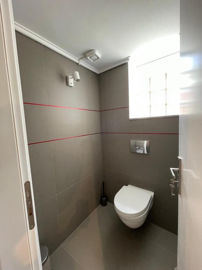 Astrolithos Down Town Apartment โมเน็มวาซี ภายนอก รูปภาพ
